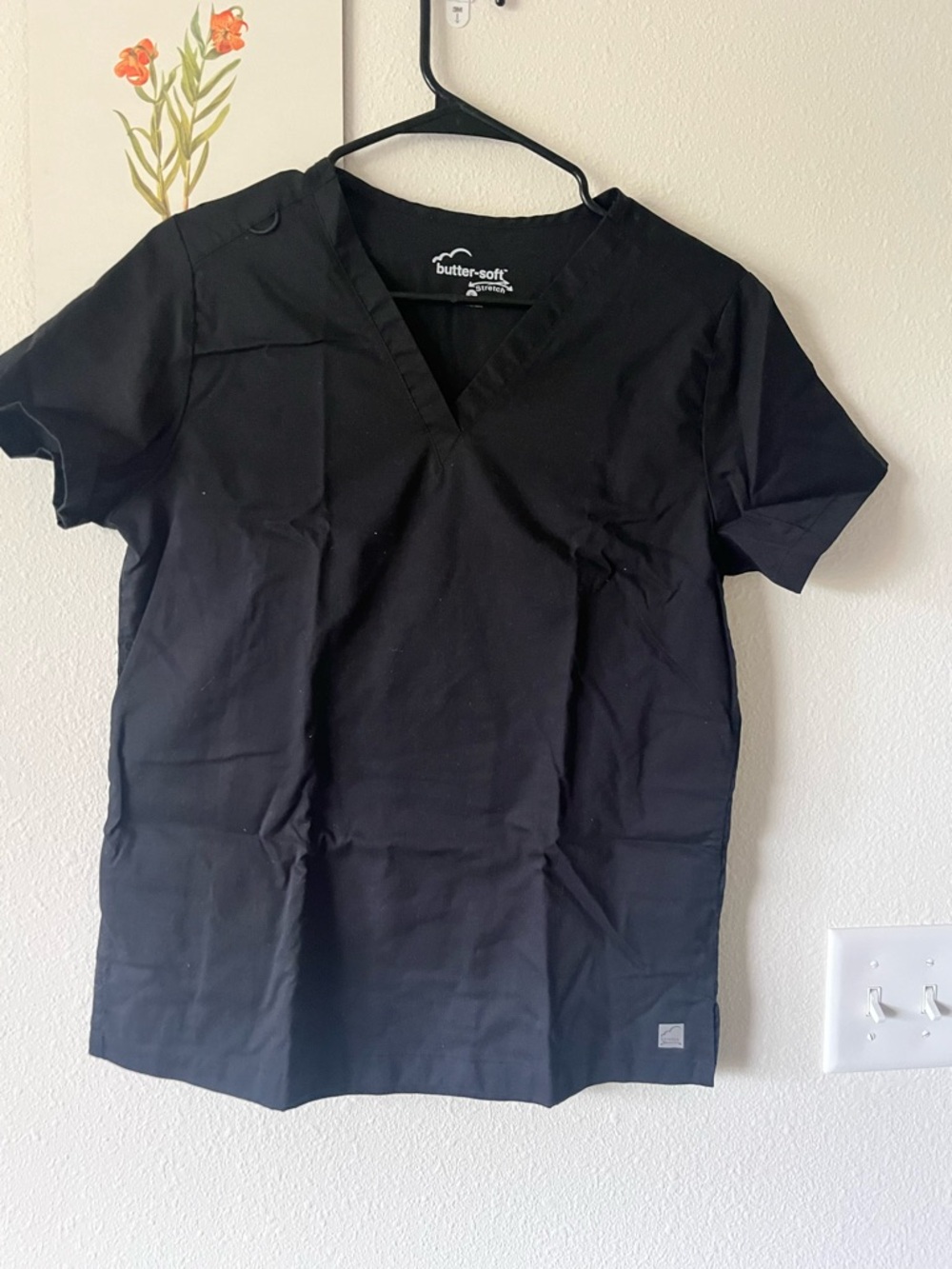 butter-soft Black V-Neck Short Sleeve Scrub Top